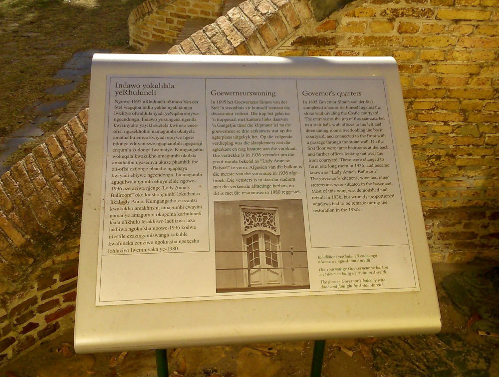 castle-of-good-hope-signage