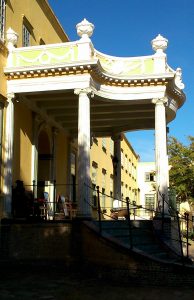 castle-balcony