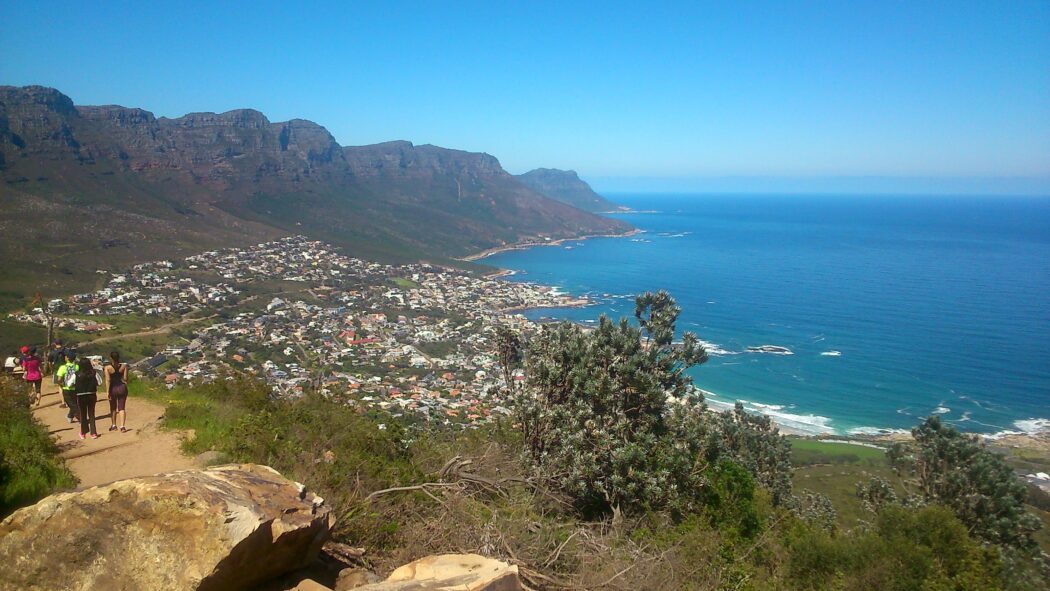 hike-up-lions-head-cape-town