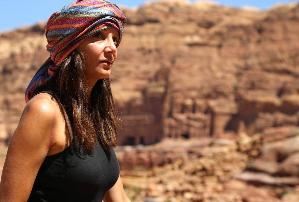 annette-white-bucket-list-journey-blogger