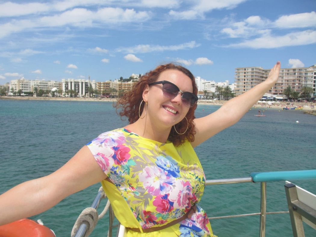 seeking-the-spanish-sun-perri-johnson