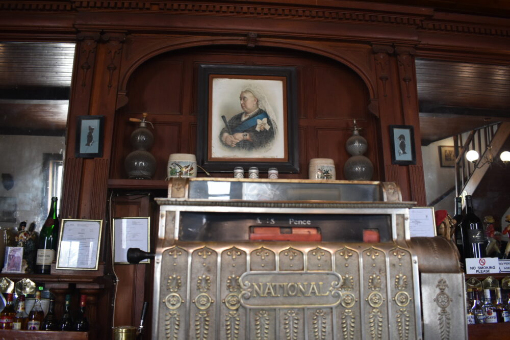 lairds-arms-matjiesfontein