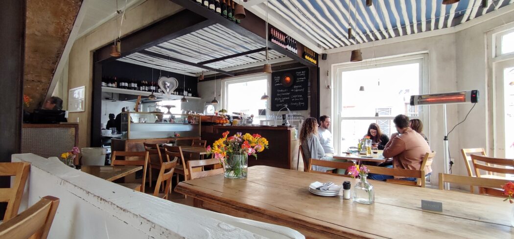 marias-greek-cafe