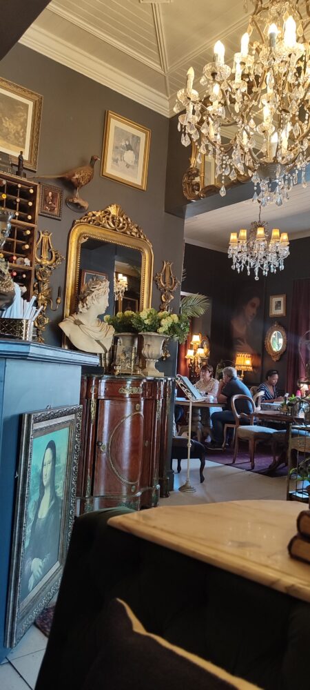 chocolat-bistro-date