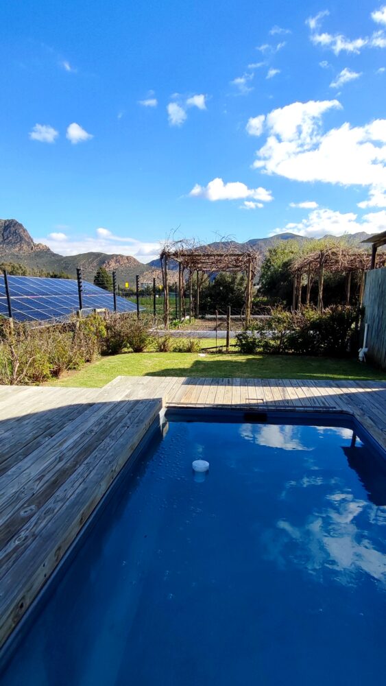 plunge-pool