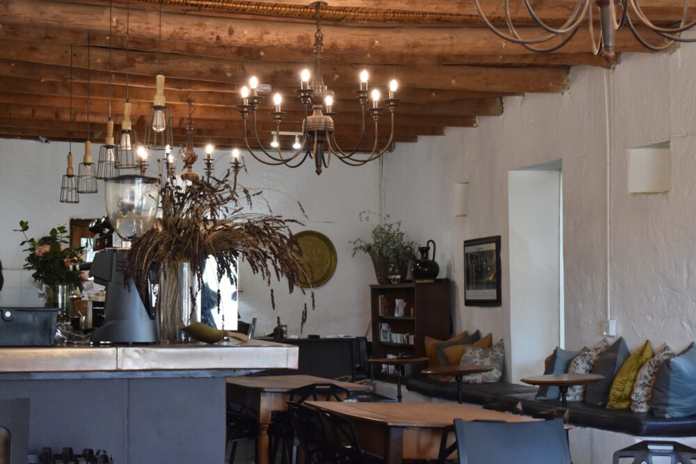 barn-on-62-restaurant
