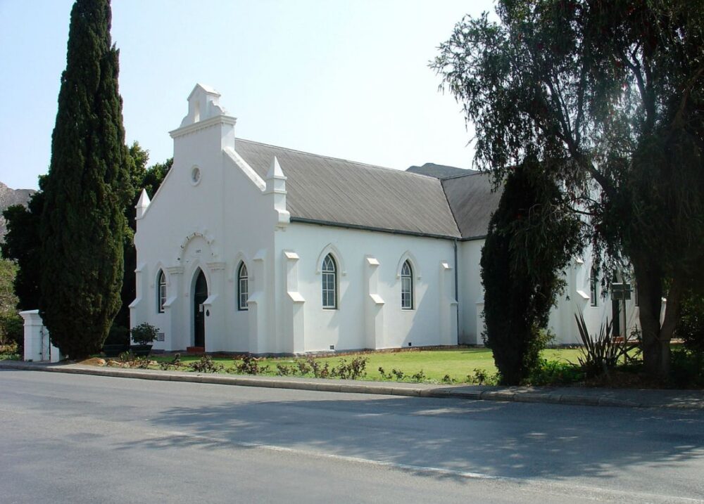 old-mission-church-montagu